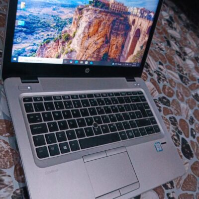 Hp Elietbook 840 G4, Core i5 7th Generation, 8gb 256gb NVME SSD