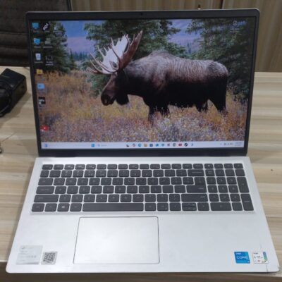 Dell inspiron 15 3511 Core i5 11th Generation  8gb 256gb NVME SSD  15.6″ 2K Display Numpade Keyboard